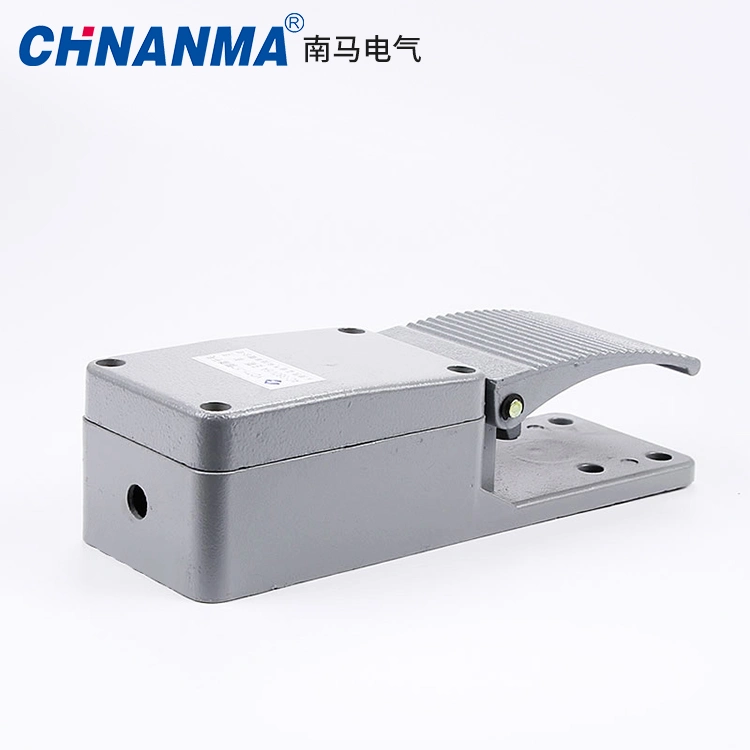 Chnanma Aluminum Material 10A 250V 1c Contact Spdt Foot Switch for Industrial